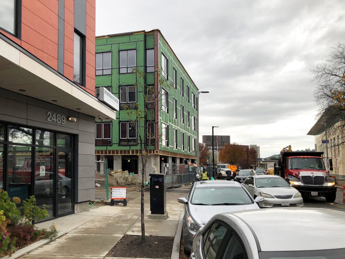 2451 Washington1