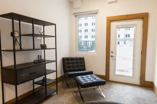 The Grand Castle Apartment Home