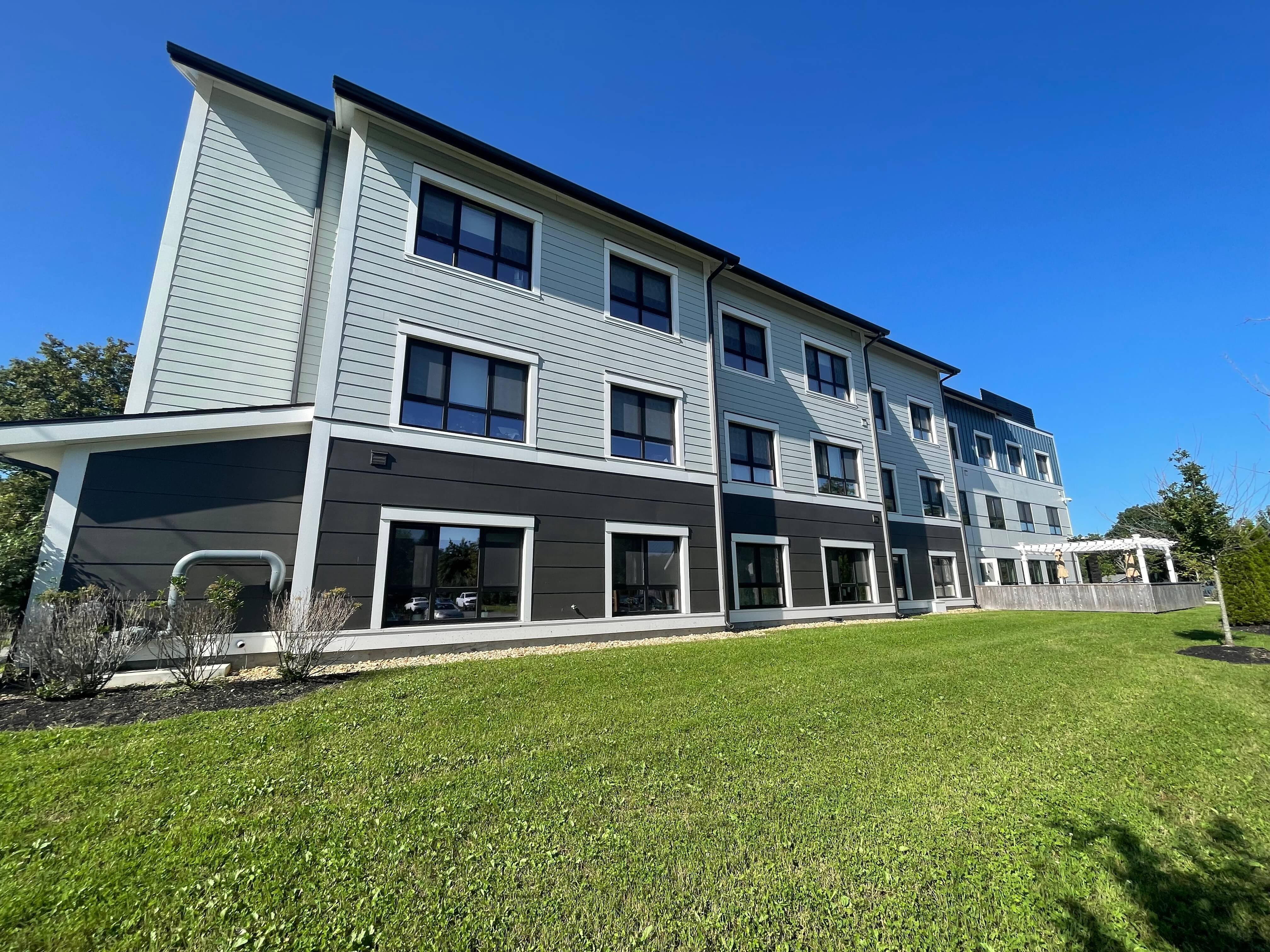 Shirley Commons Complete 3