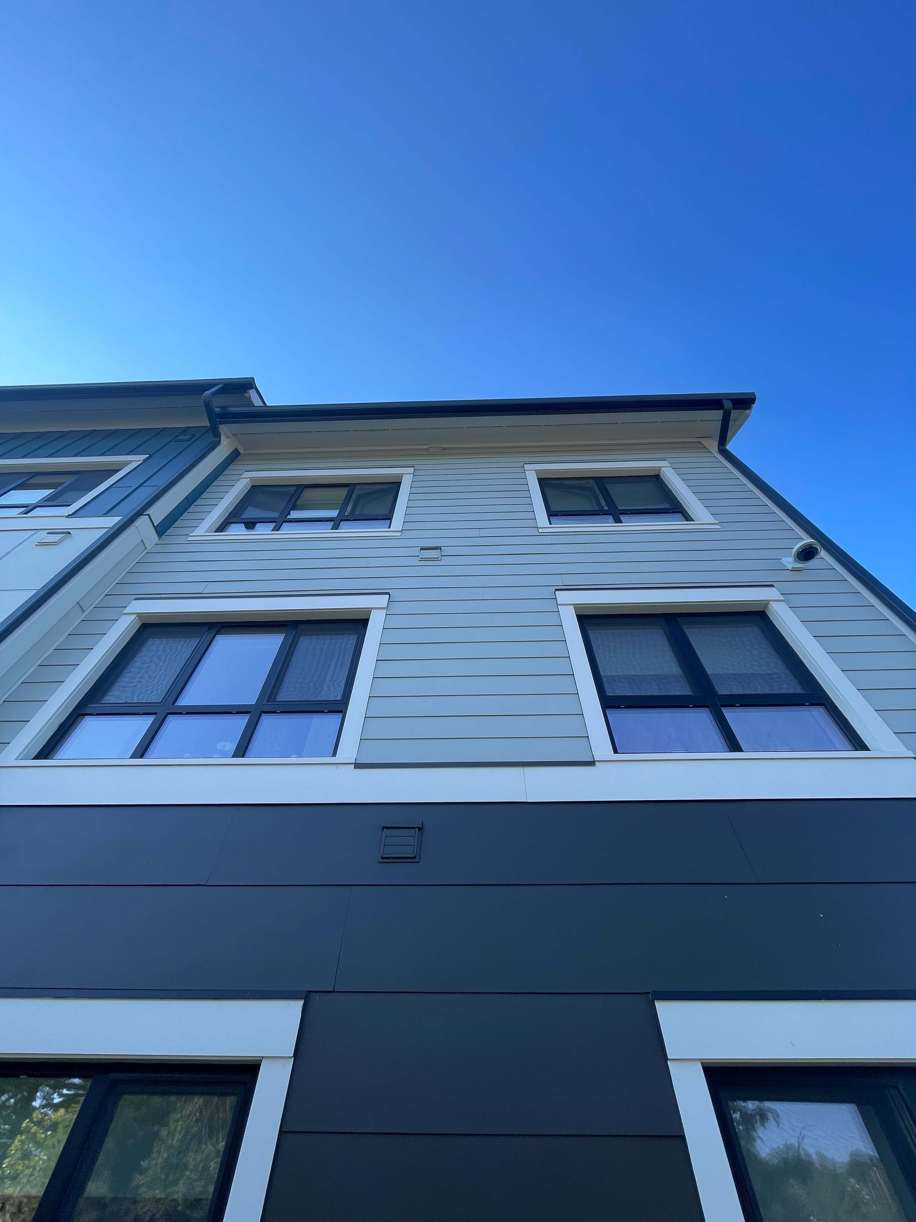Shirley Commons Complete 8