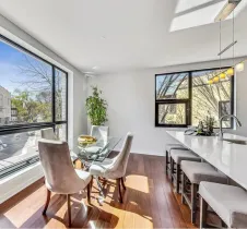 4 Summit Db 5691 Ridge Ave Small