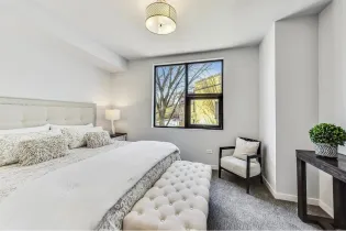 6 Summit Db 5691 Ridge Ave Small