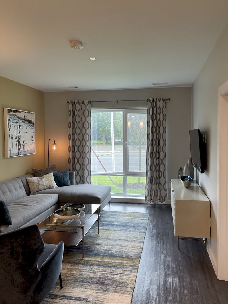 254 272 Lynnway Breakwater Ip32