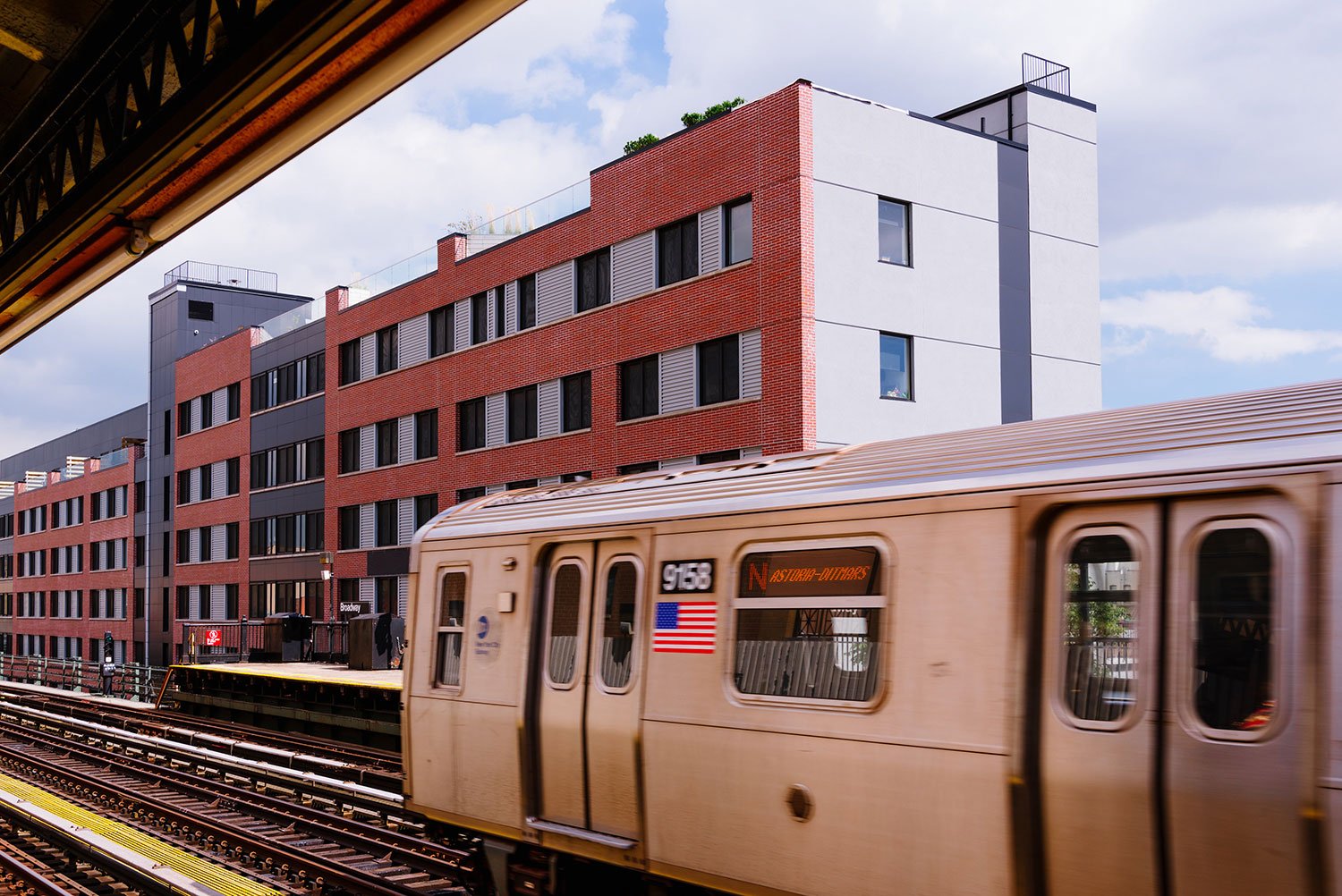 Astoria Central 170915 Windows Nyc 197 Edit Web