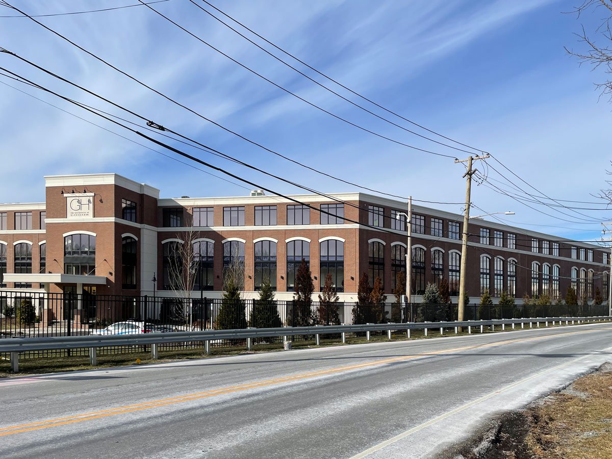 The Residences at Glen Harbor