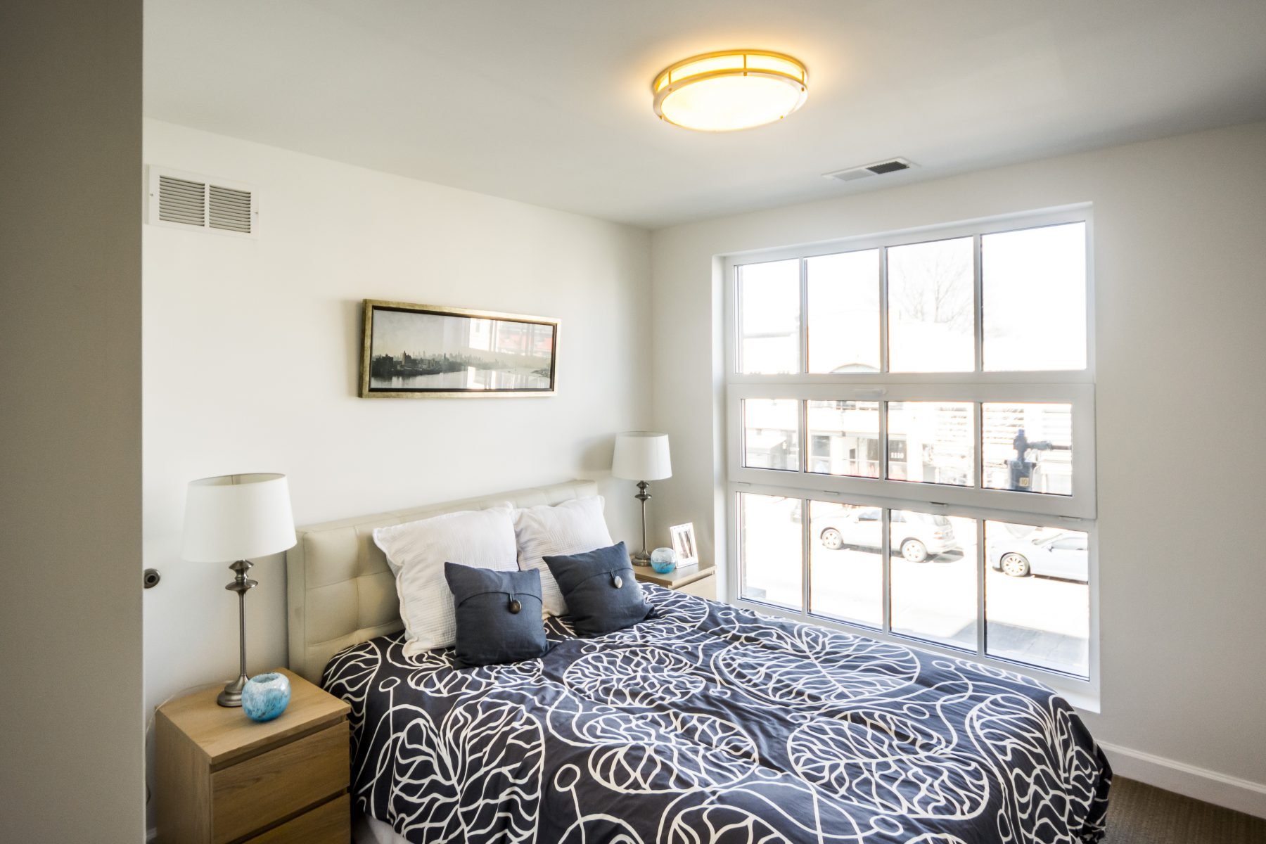 1115 H St Apartments2
