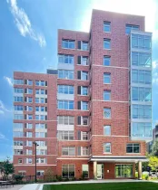 1045 Forbes 5