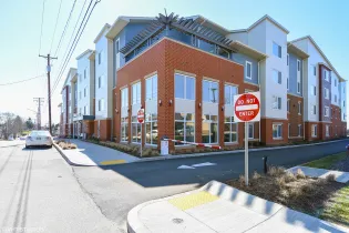Hillcrest Senior Residences2
